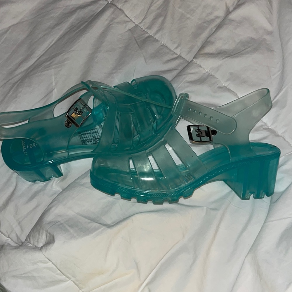 Forever 21 Jelly Sandals Closed Toe Buckle Chunky Heel size S Translucent Blue